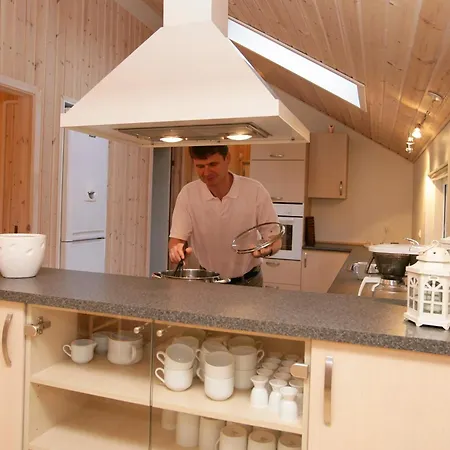 Semesterbostad 5 Star In Rodby *