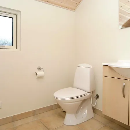 5 Star In Rodby Casa de Férias *