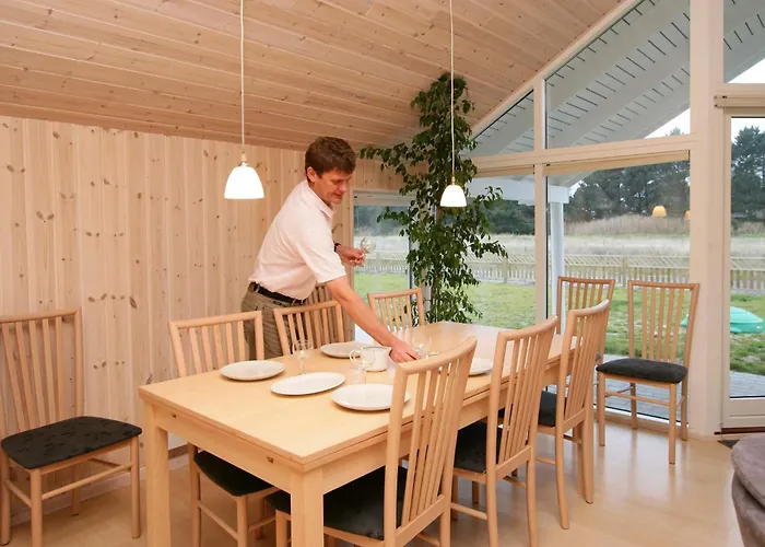 14 Person In Rodby-by Traum Kramnitse