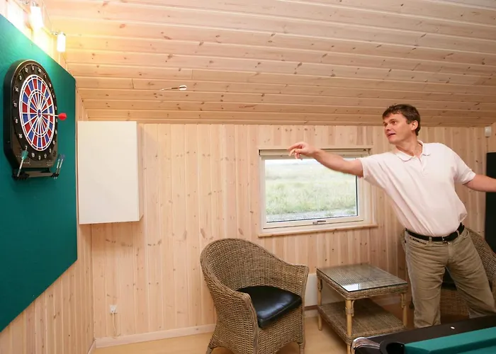 14 Person In Rodby-by Traum